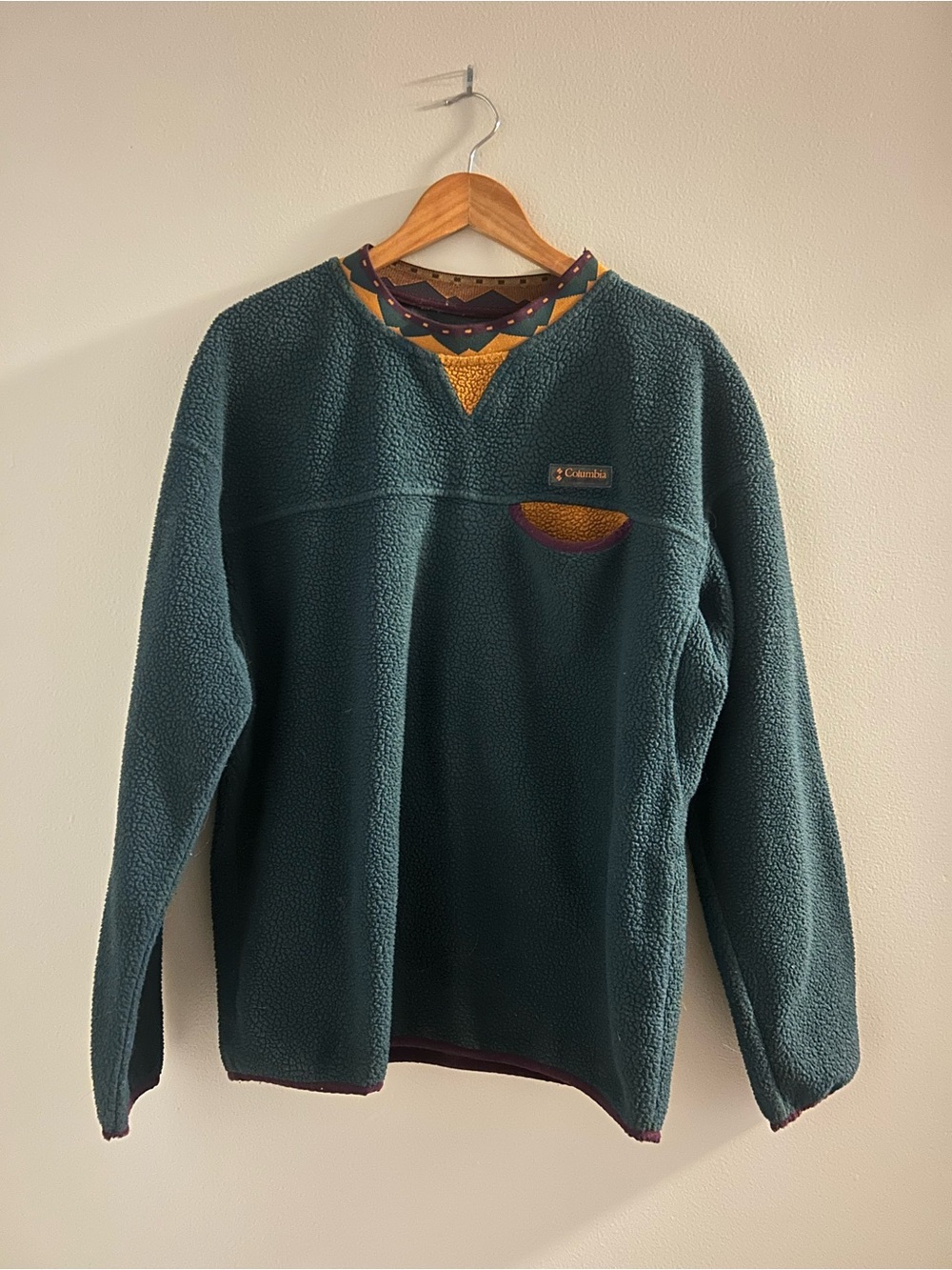 Columbia Men’s Teal Sherpa Crewneck Pullover with Accent Trim